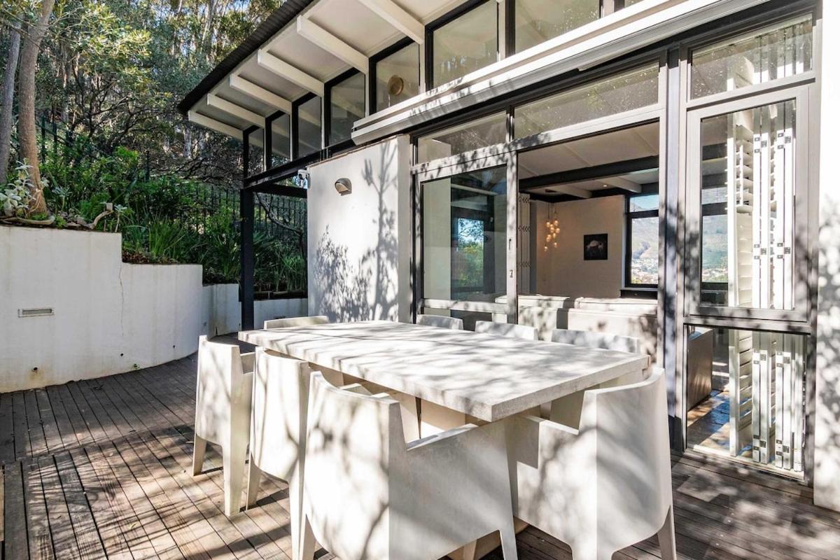 Villa Poyser Estate Forest Glass House Cape Town