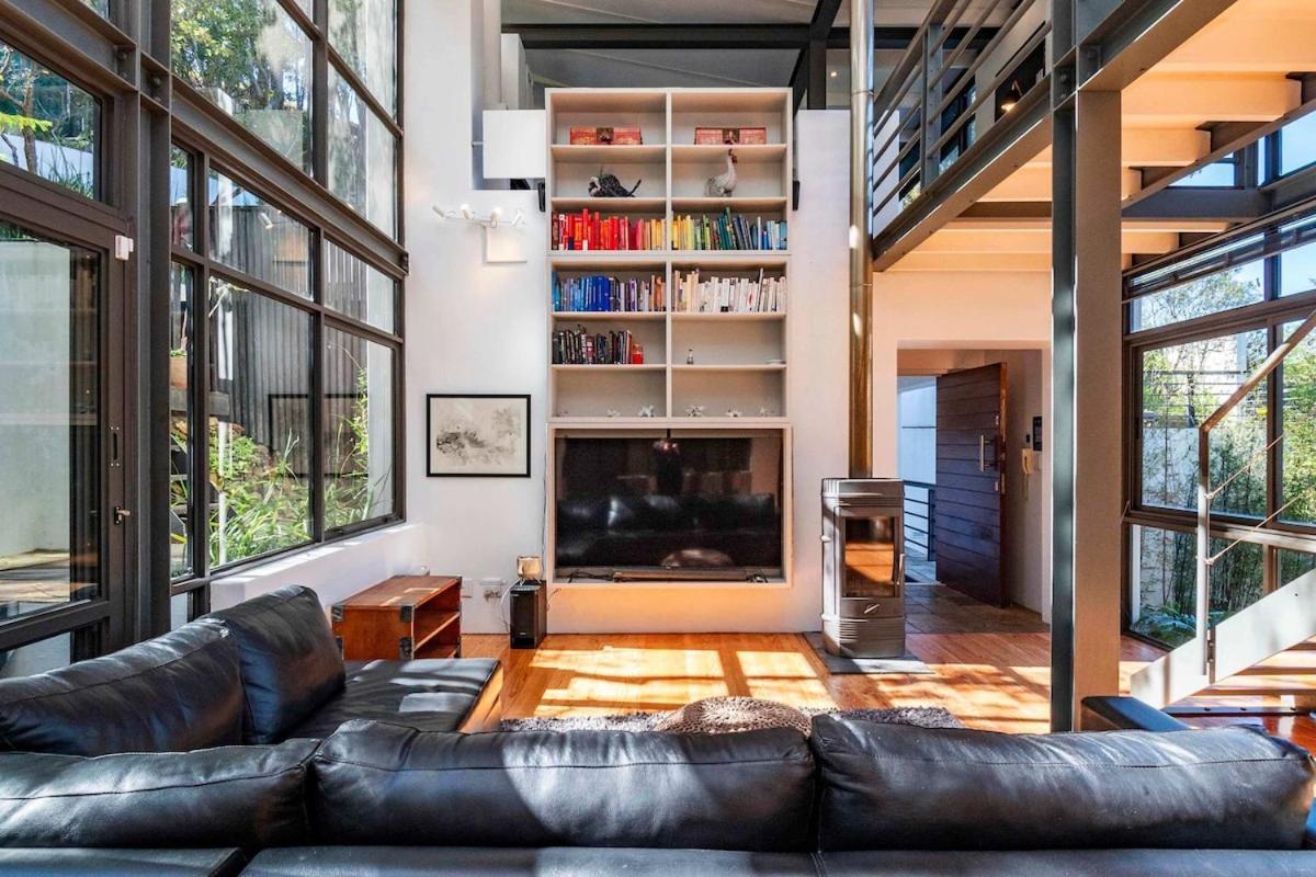 Poyser Estate Forest Glass House * Cape Town